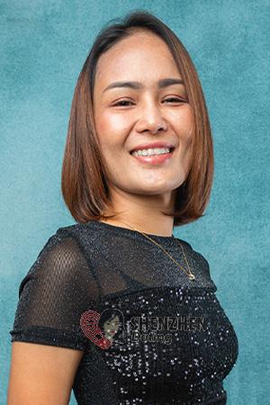 217065 - Nipa (Nicha) Age: 39 - Thailand