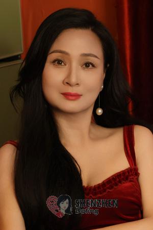 221577 - Jacelyn Age: 53 - China