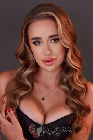 224422 - Valeriia Age: 22 - Ukraine