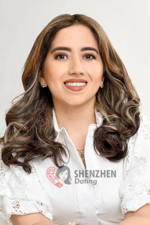 224727 - Laura Age: 38 - Colombia