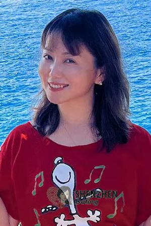 225628 - Lily Age: 51 - China