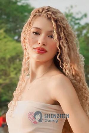 225773 - Adriana Age: 22 - Colombia