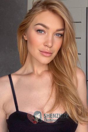 226944 - Diana Age: 32 - Ukraine