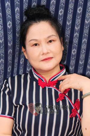227229 - Isabelle� Age: 56 - China