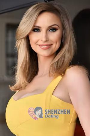 227390 - Nataliia Age: 43 - Ukraine