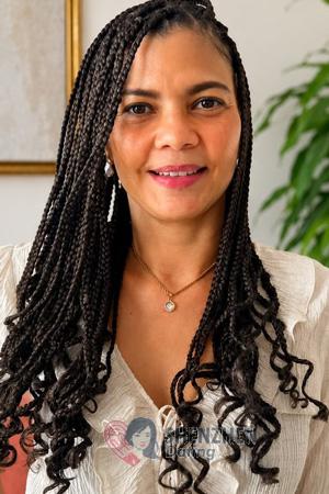 228305 - Luz Age: 48 - Colombia