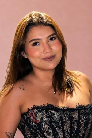 228698 - Andrea Age: 23 - Colombia