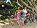 cartagena-women-boat-1104-49